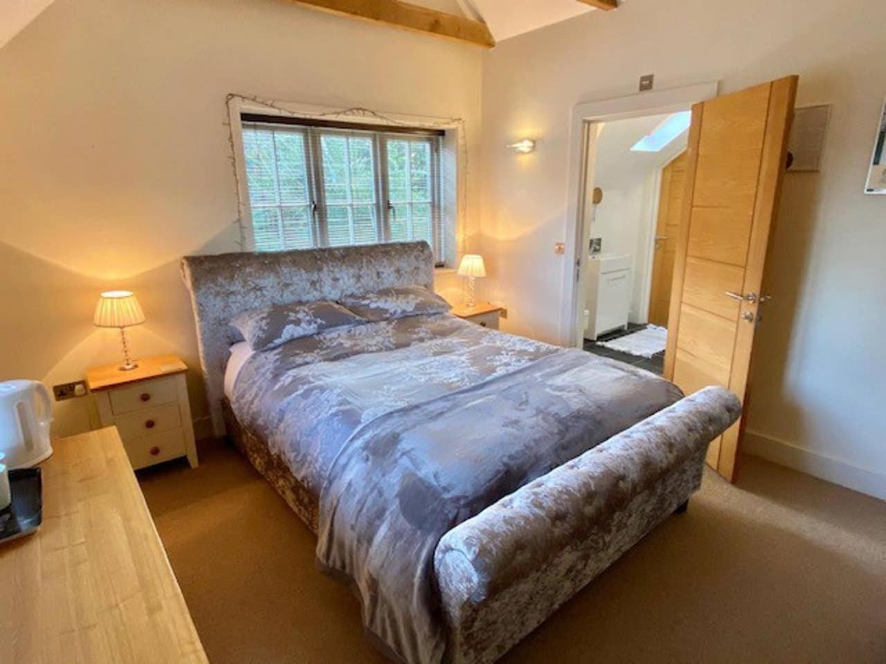 Roselands B&B Henley On Thames Duffield Exteriör bild